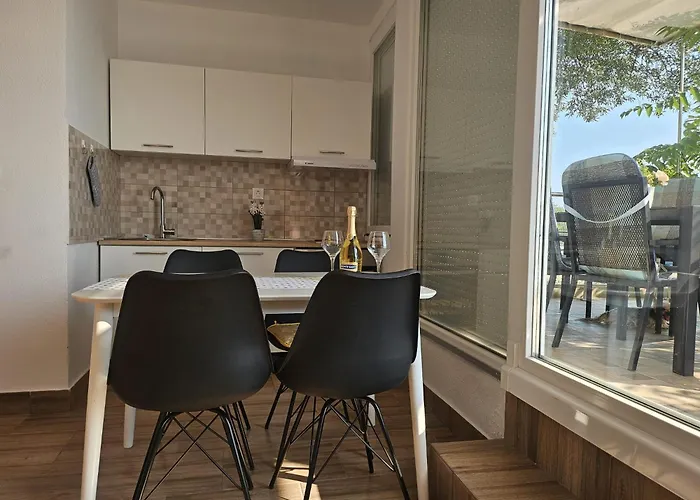 My Sea 公寓 斯拉诺